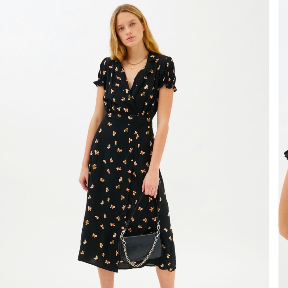 Urban outfitters spring day midi dress butterfly printed XS